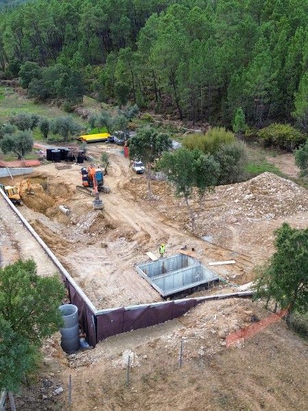 Imagem principal: Empreitada de Construção da Nova Estação de Tratamento de Águas Residuais (ETAR)  de Tojeiras 